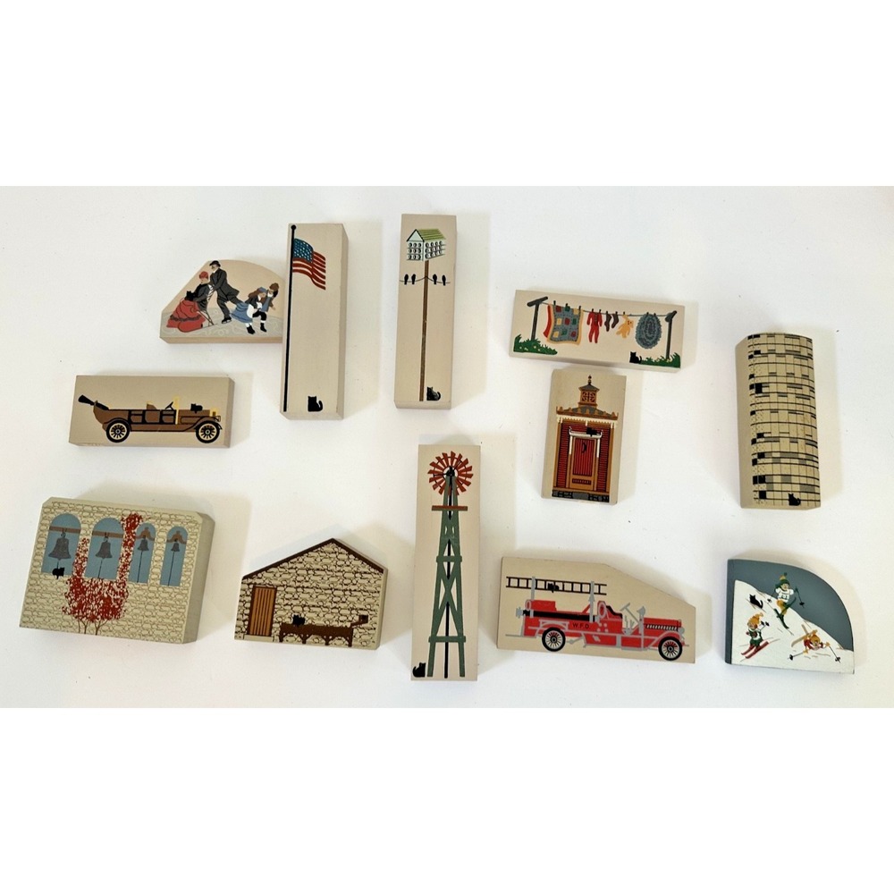 Cats Meow Village windmill USA Flag Laundry Firestruck‎ Silo Birdhouse Set 11